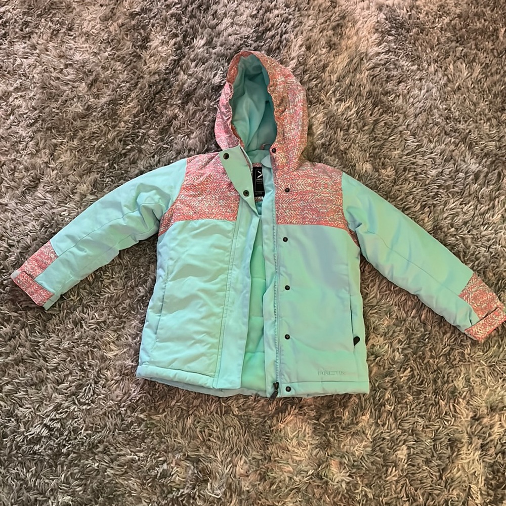 Girls size S Winter coat.